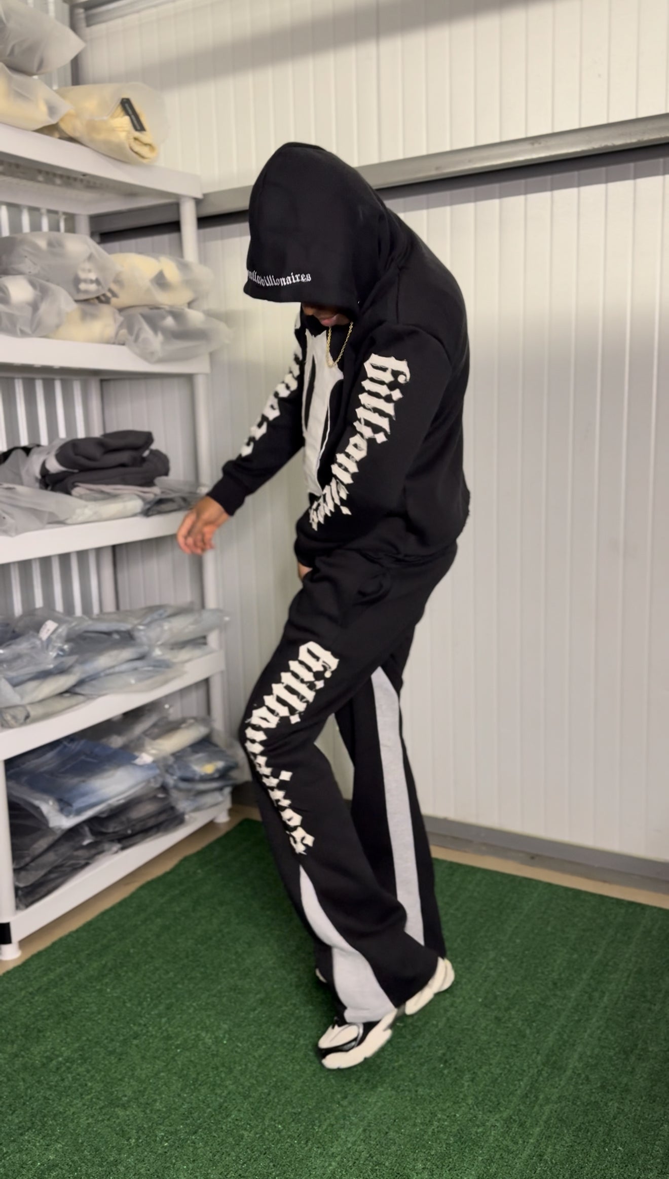 FNINE9 FLARED SWEATSUIT SET