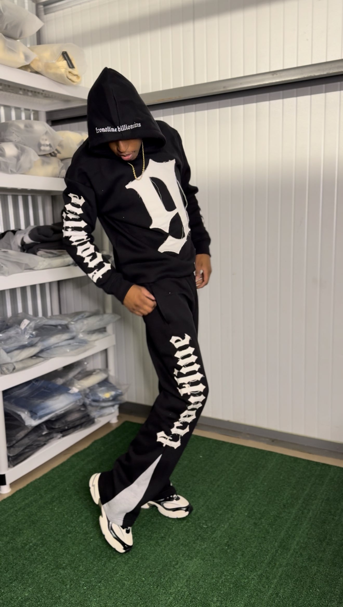 FNINE9 FLARED SWEATSUIT SET